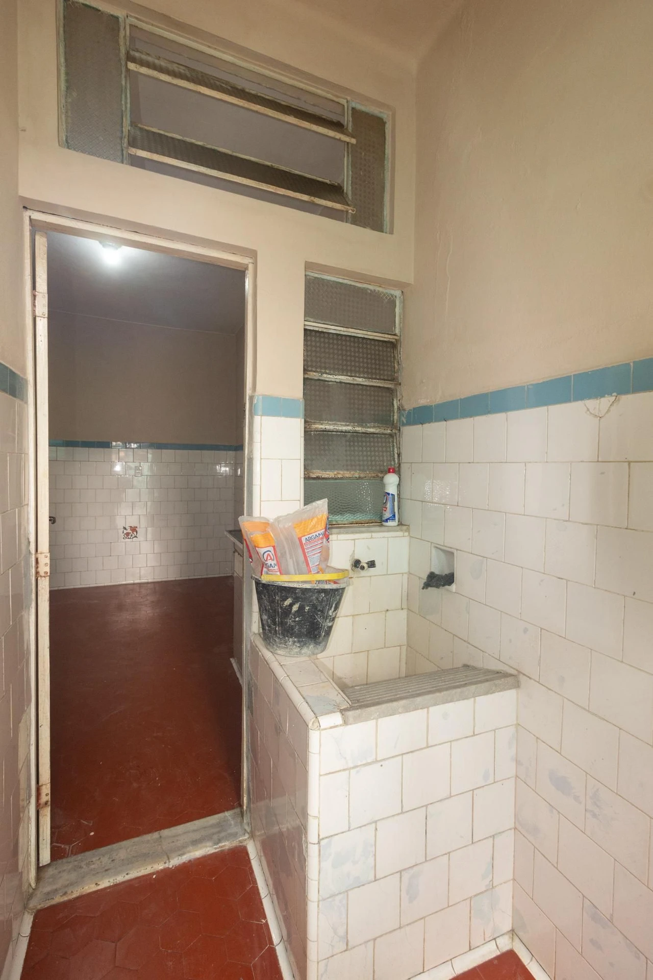 1-bedroom apartment with balcony and pets allowed — photo 4