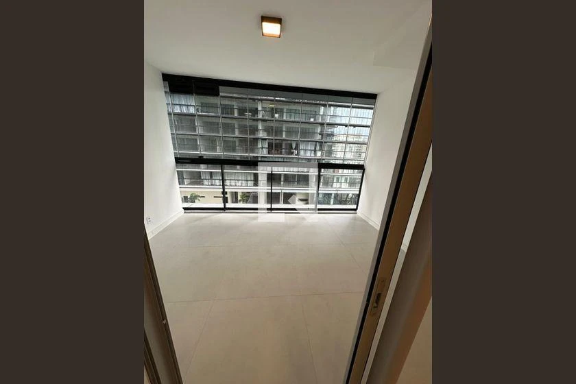 Apartamento de 2 quartos com máquina de lavar — photo 12