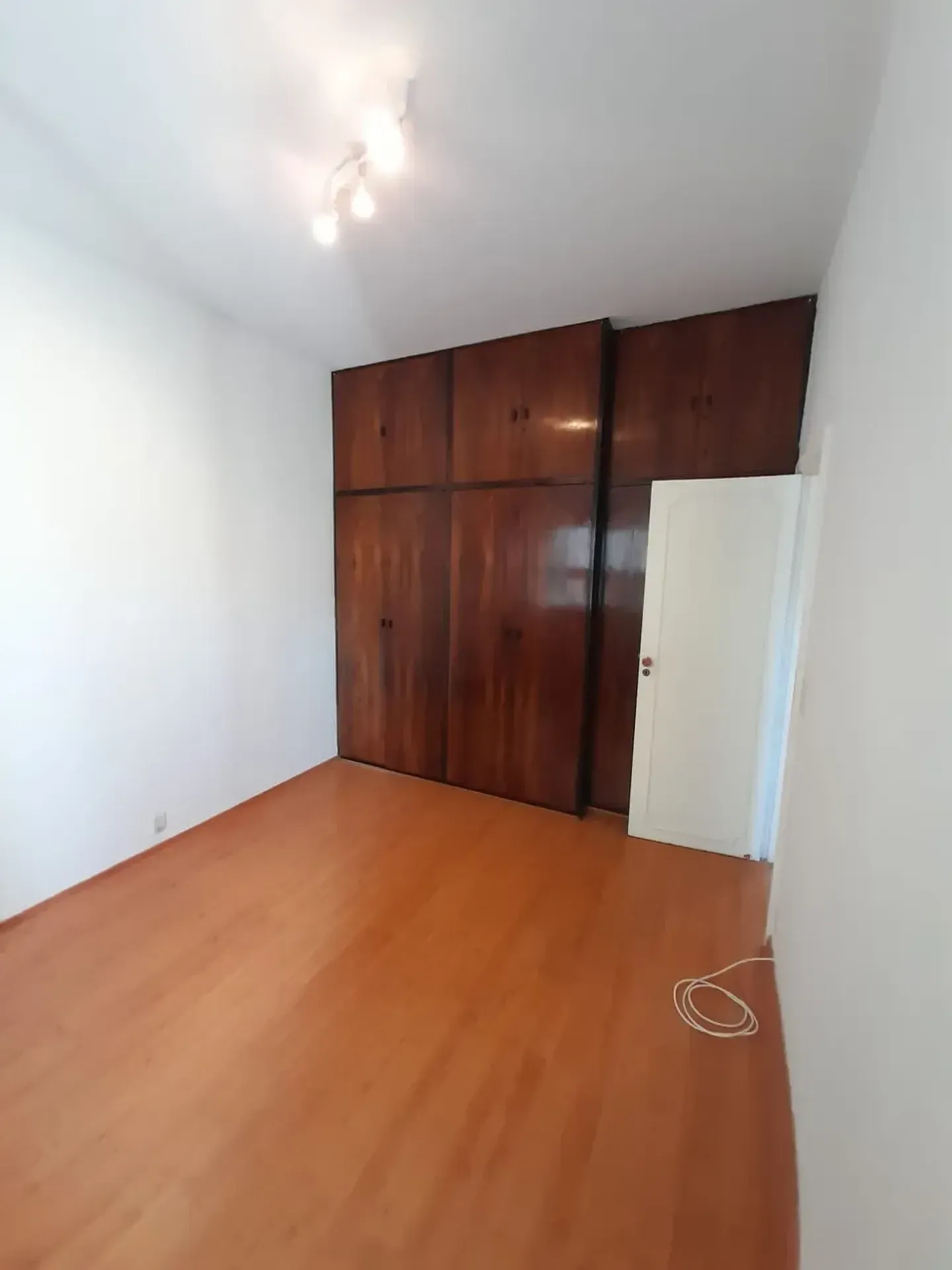 Rental apartment with 3 bedrooms and 2 suites — photo 44
