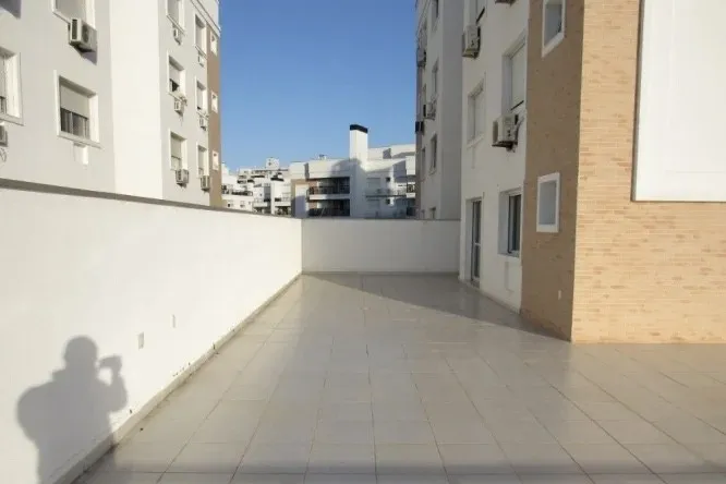 337 m² apartment with 3 en-suite bedrooms and 2 parking spots — photo 6
