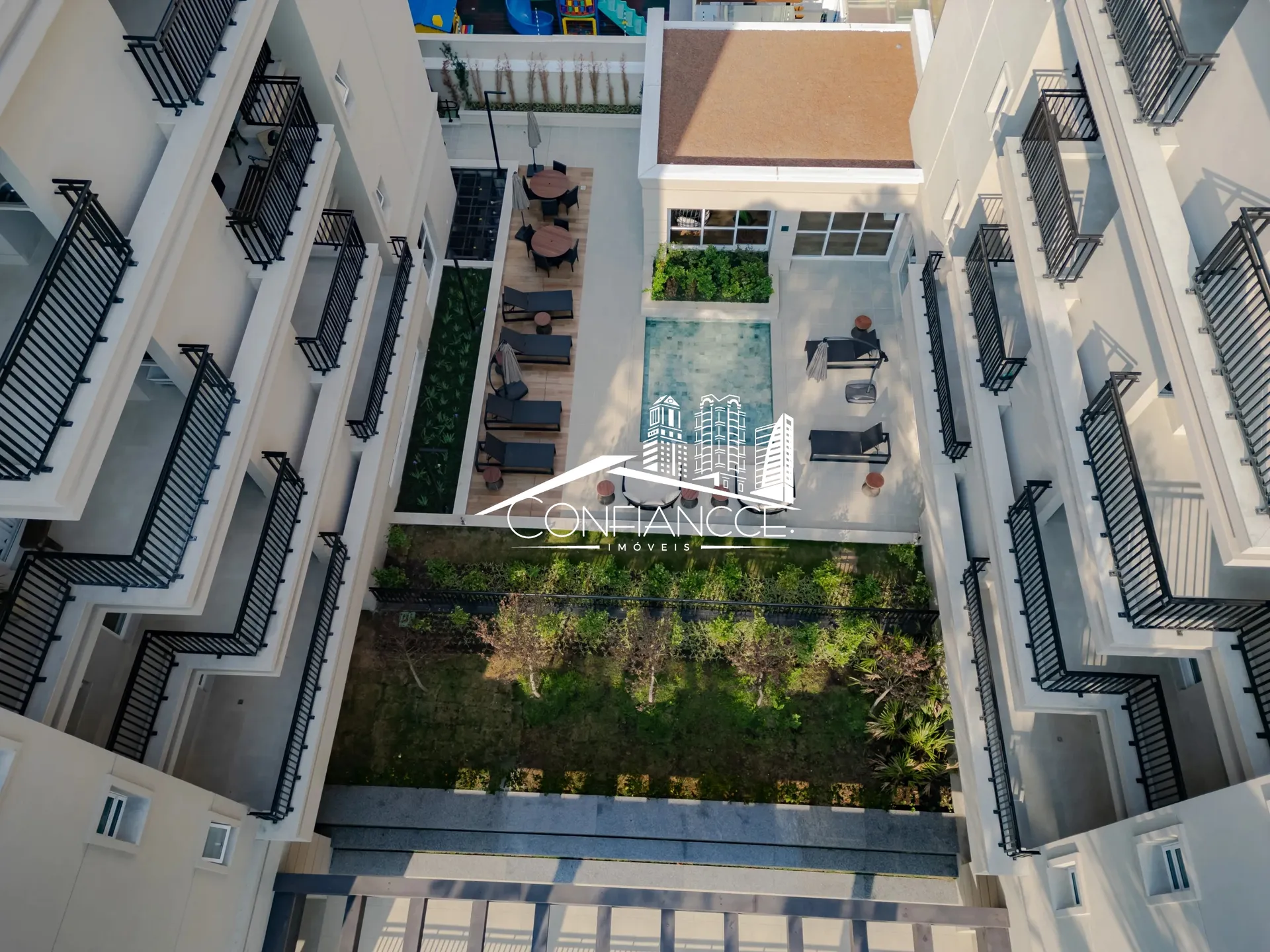 3-bedroom apartment with a private pool in Curitiba — photo 59