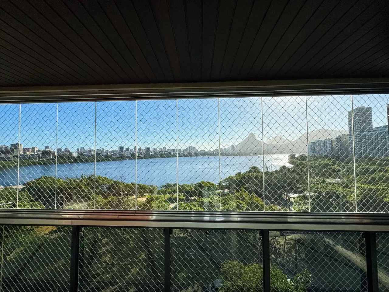4-bedroom rental apartment with 160 m² and 3 baths — photo 13