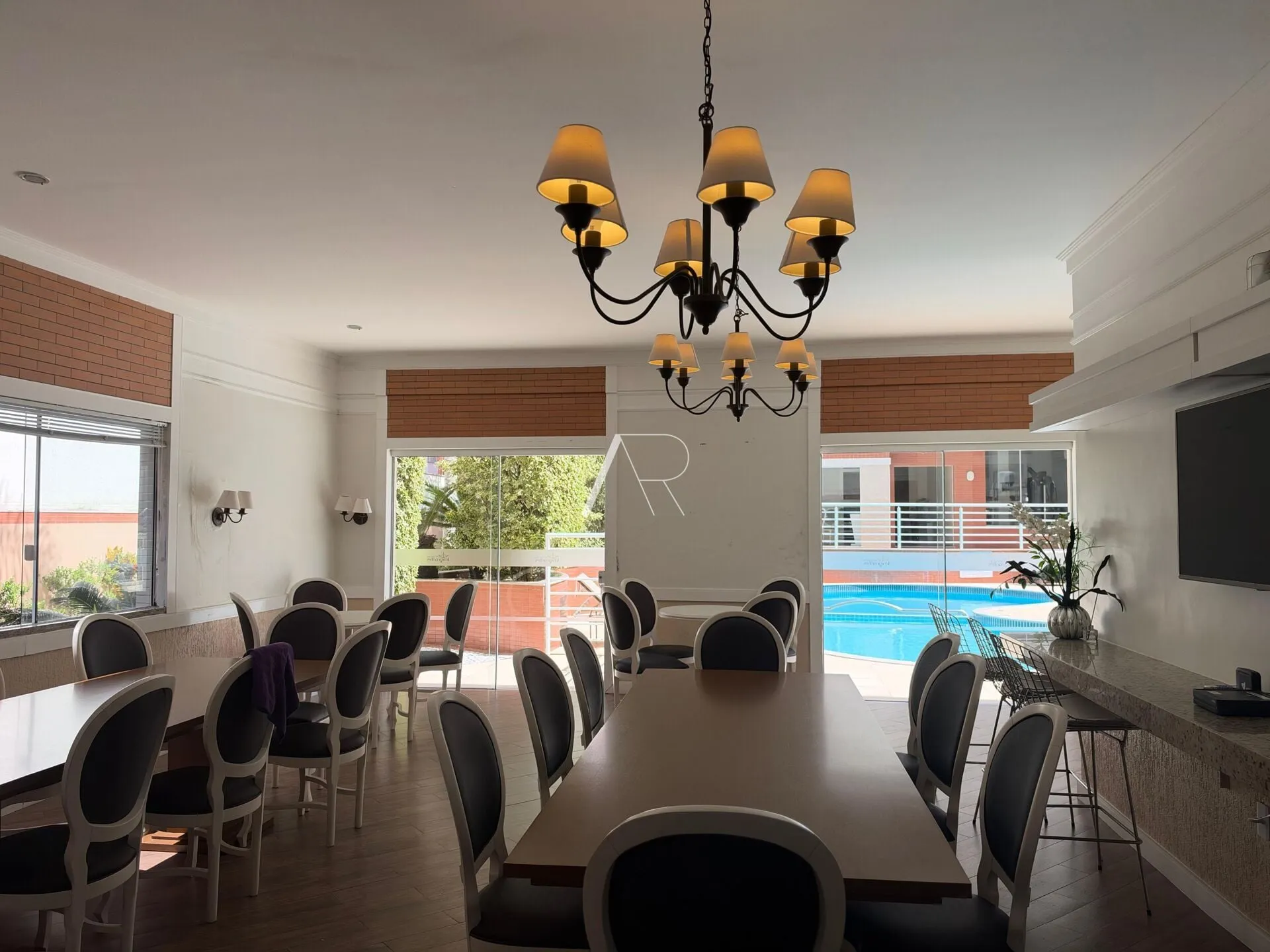Furnished apartment, 85 m², with a washing machine — photo 17
