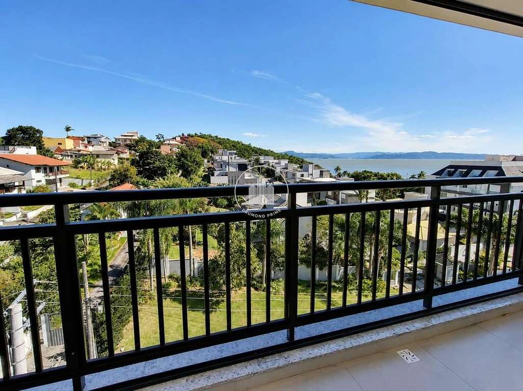 Duplex apartment 162 m² with 3 en-suites and water view — photo 4