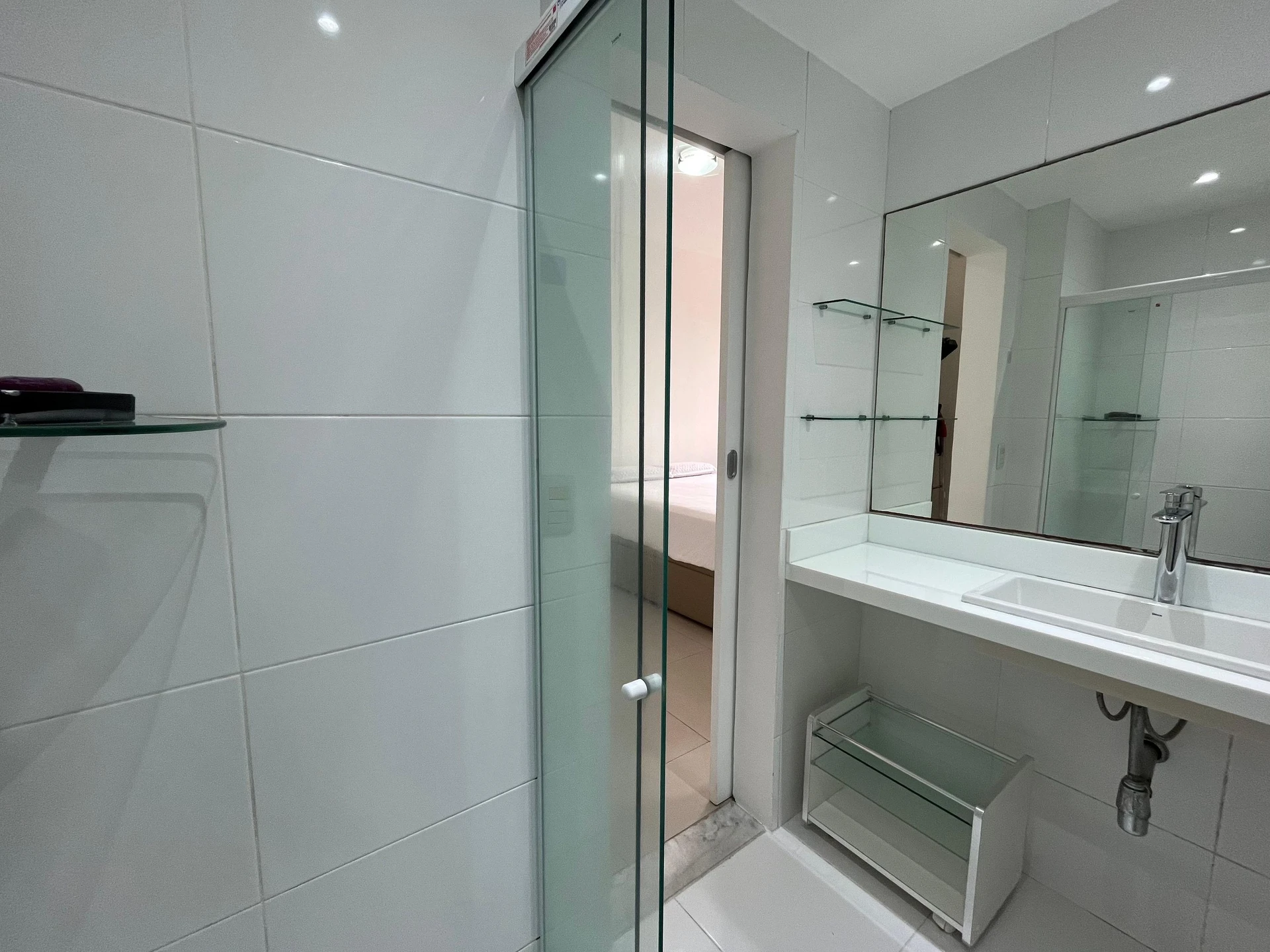Mountain view in a 2-bedroom apartment, 70 m² — photo 26