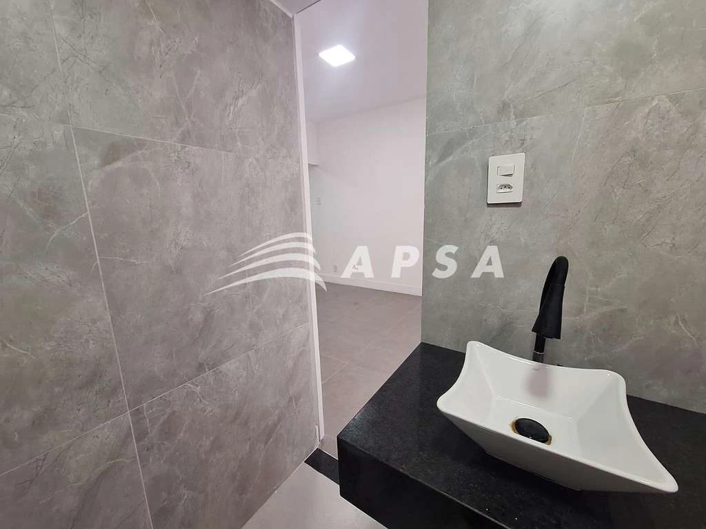 37 m² apartment with an open-plan kitchen and 1 bedroom — photo 10