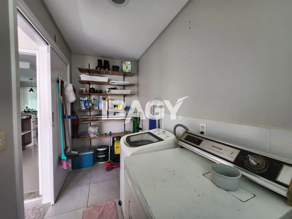 Furnished house, 157 m², with a walk-in closet — photo 22