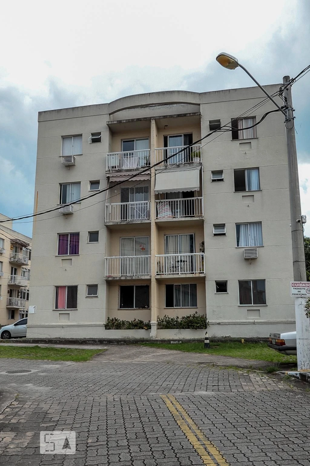 2-bedroom apartment in a building with a pool — photo 42