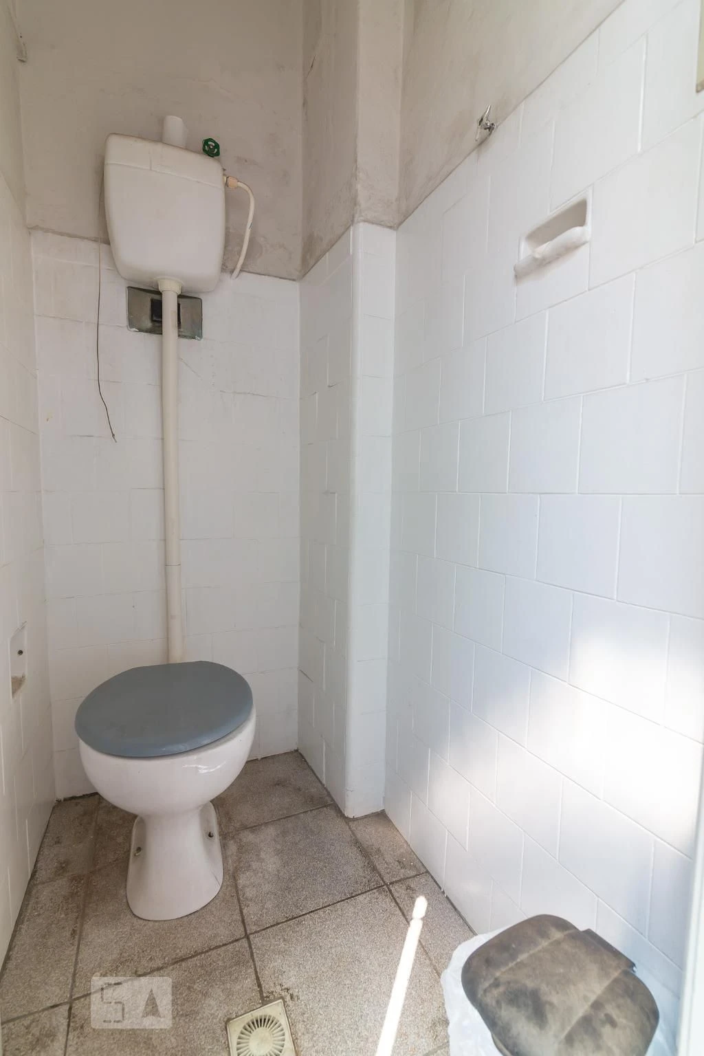 Apartamento mobiliado com 3 quartos e 2 banheiros — photo 36