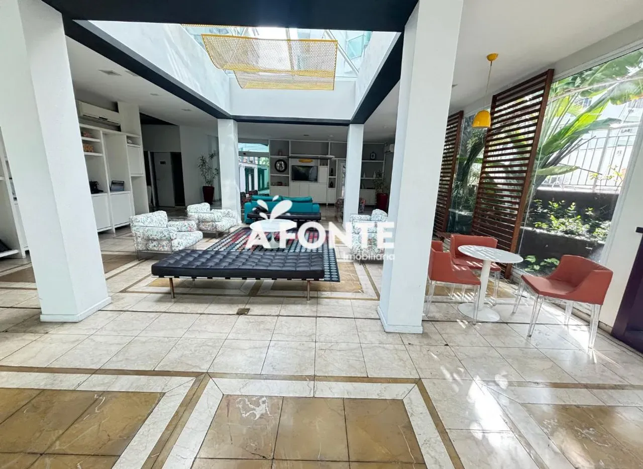 2-bedroom apartment with a grill on the balcony — photo 19