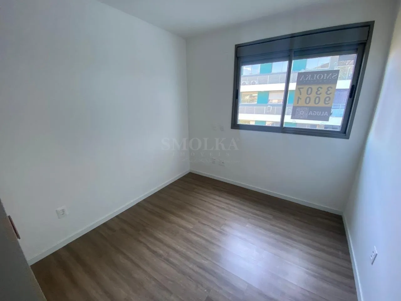 3-bedroom apartment with a grill on the balcony — photo 35