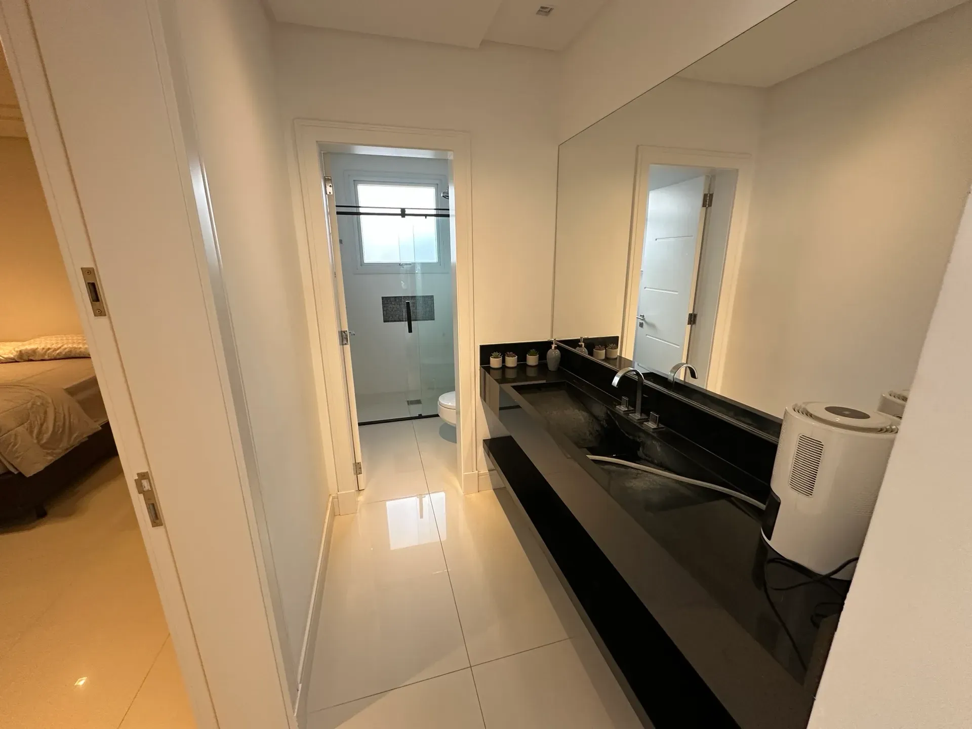 Casa mobiliada com 9 suítes e jacuzzi no prédio — photo 17