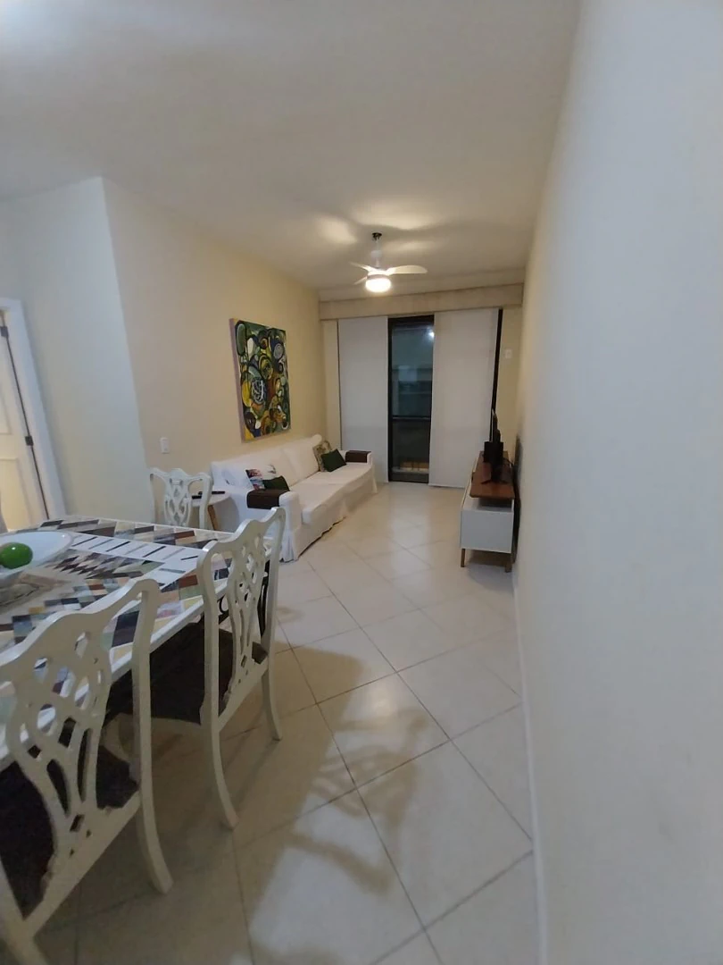 Furnished 3-bedroom apartment with balcony — photo 13