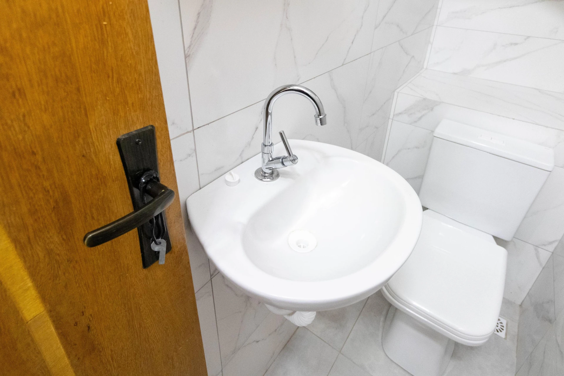 Будинок в оренду з 2 спальнями та окремою кухнею — photo 22