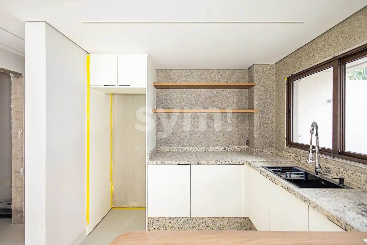 Casa sem mobília com cozinha integrada e 3 quartos — photo 7