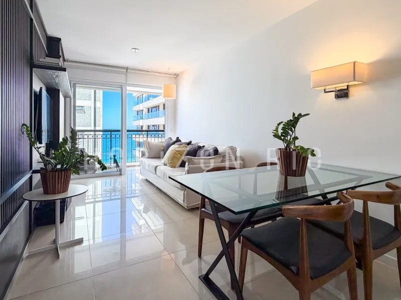 Furnished apartment, 86 m², with floor-to-ceiling windows — photo 14