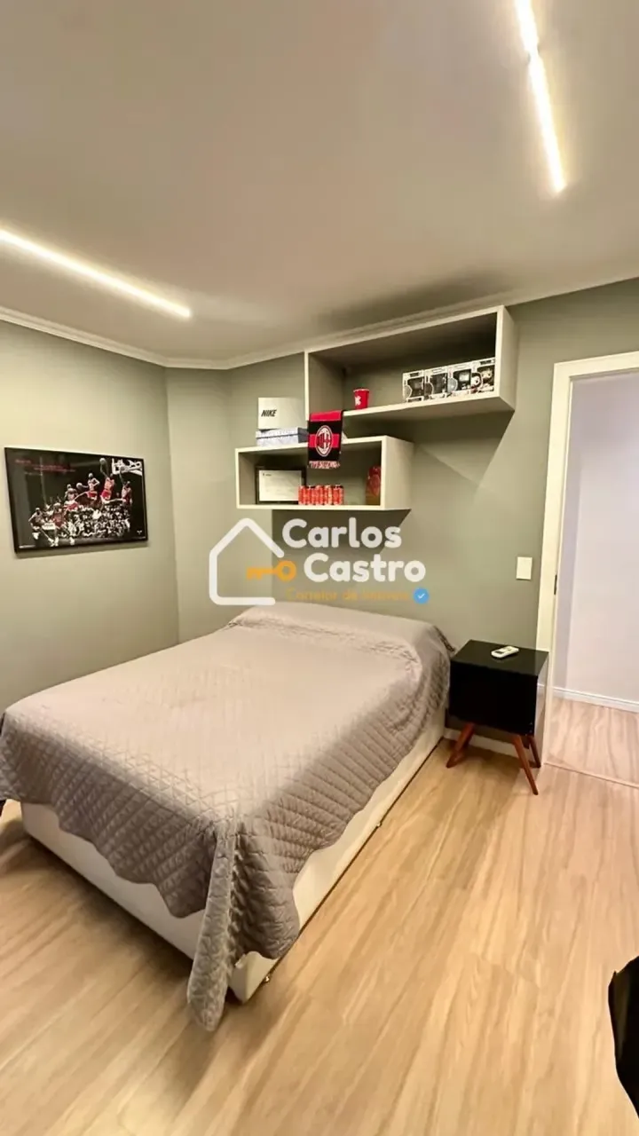 Furnished 4-bedroom apartment with an open-plan kitchen — photo 19