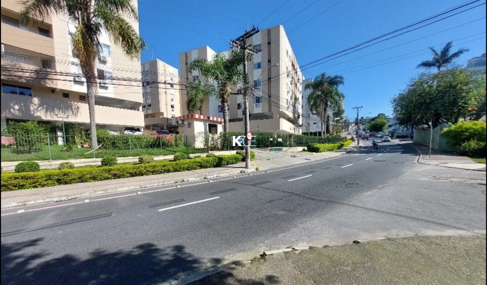 Панорамные окна и 3 спальни: квартира 118 м² — photo 27