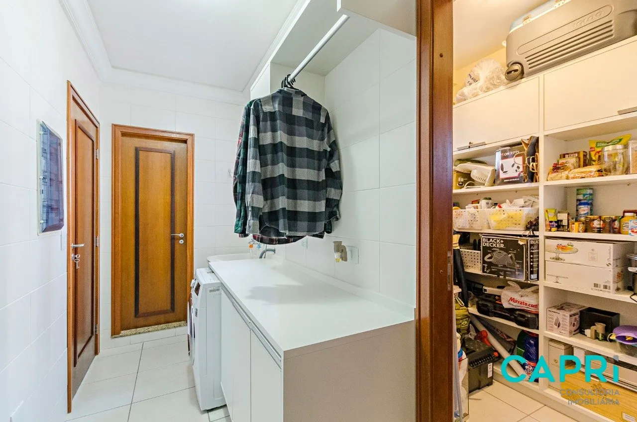 Furnished 3-bedroom apartment with a closed kitchen — photo 55