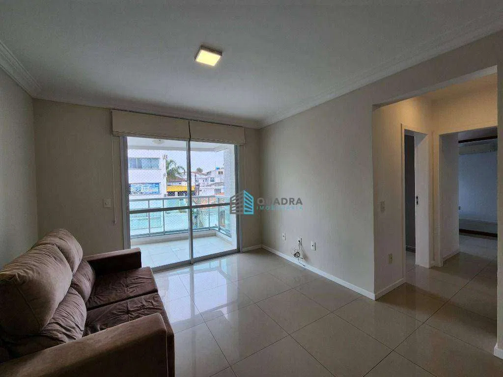 2-bedroom apartment with a home office in Florianópolis — photo 13