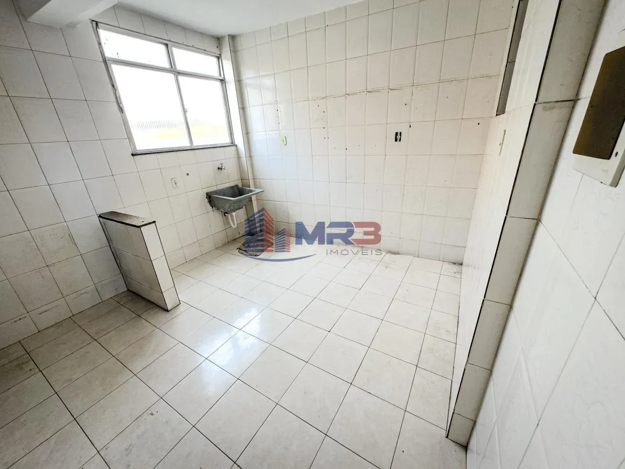 Rental apartment with 2 bedrooms and a balcony — photo 6