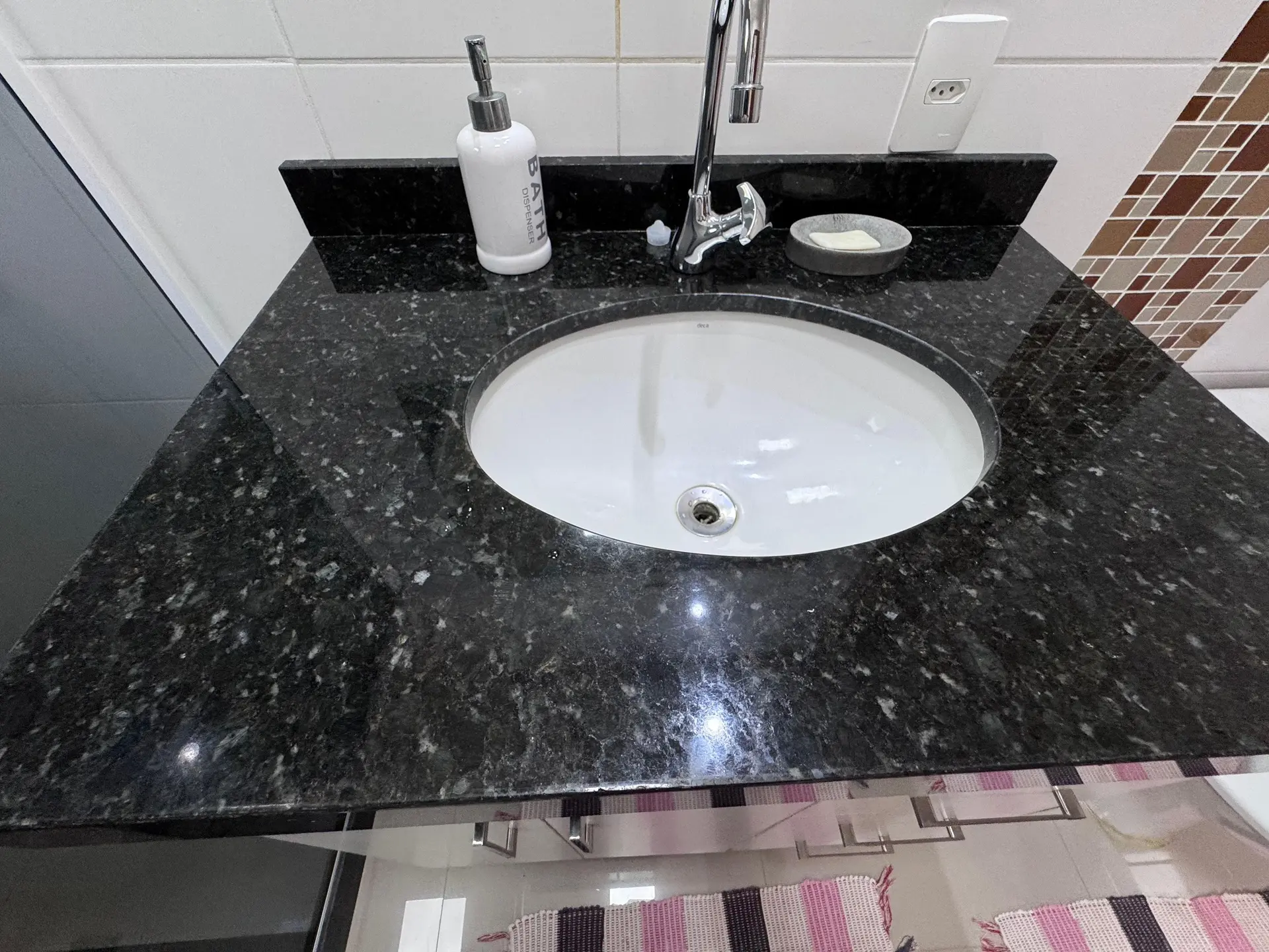 Apartamento amueblado de 4 dormitorios con jardín privado — photo 63