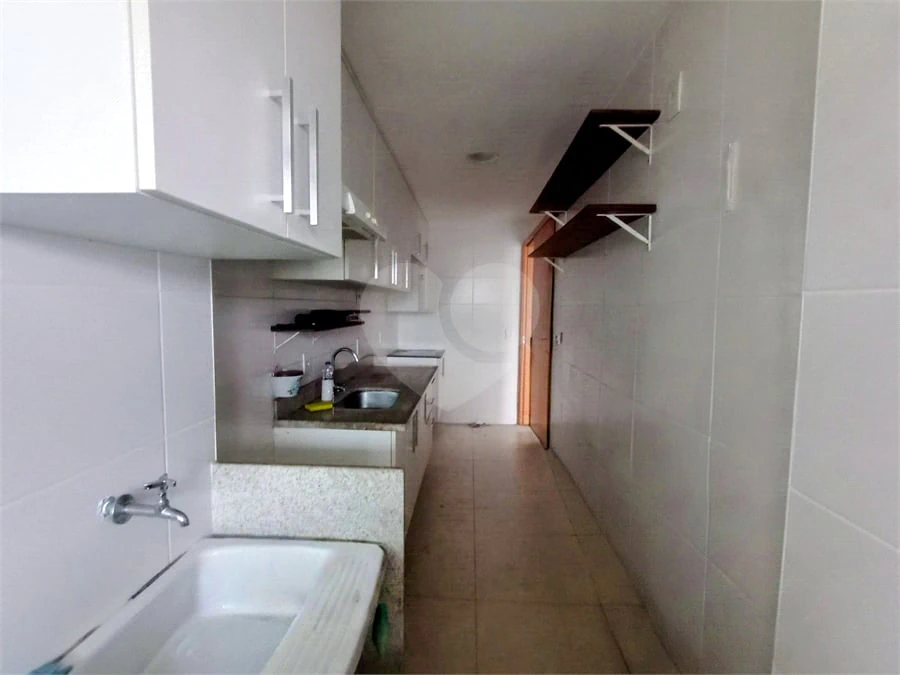 Квартира с 3 комнатами и 76 м², есть суита — photo 9