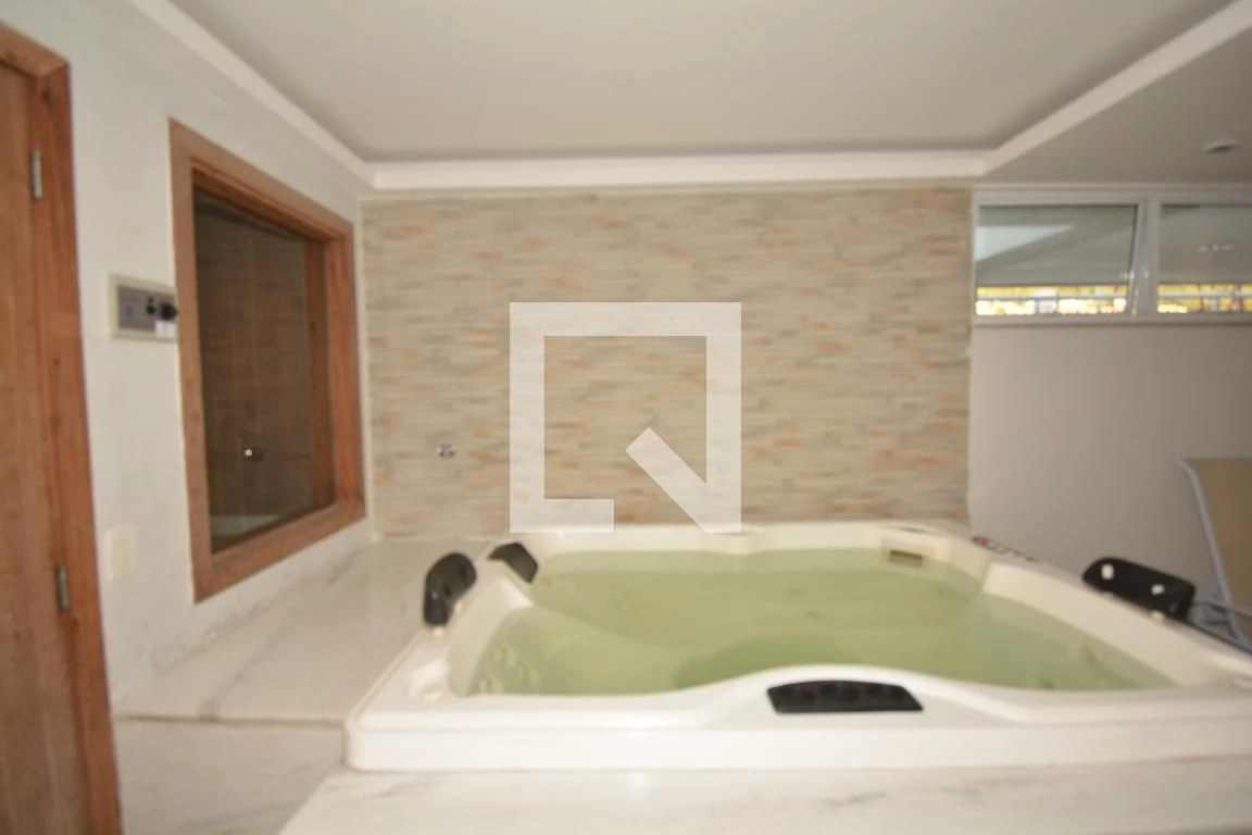 65 m² apartment with a mountain view and a private pool — photo 41
