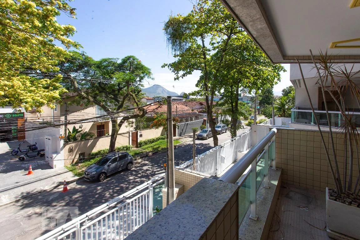 3-bedroom apartment with balcony and 2 parking spots — photo 28