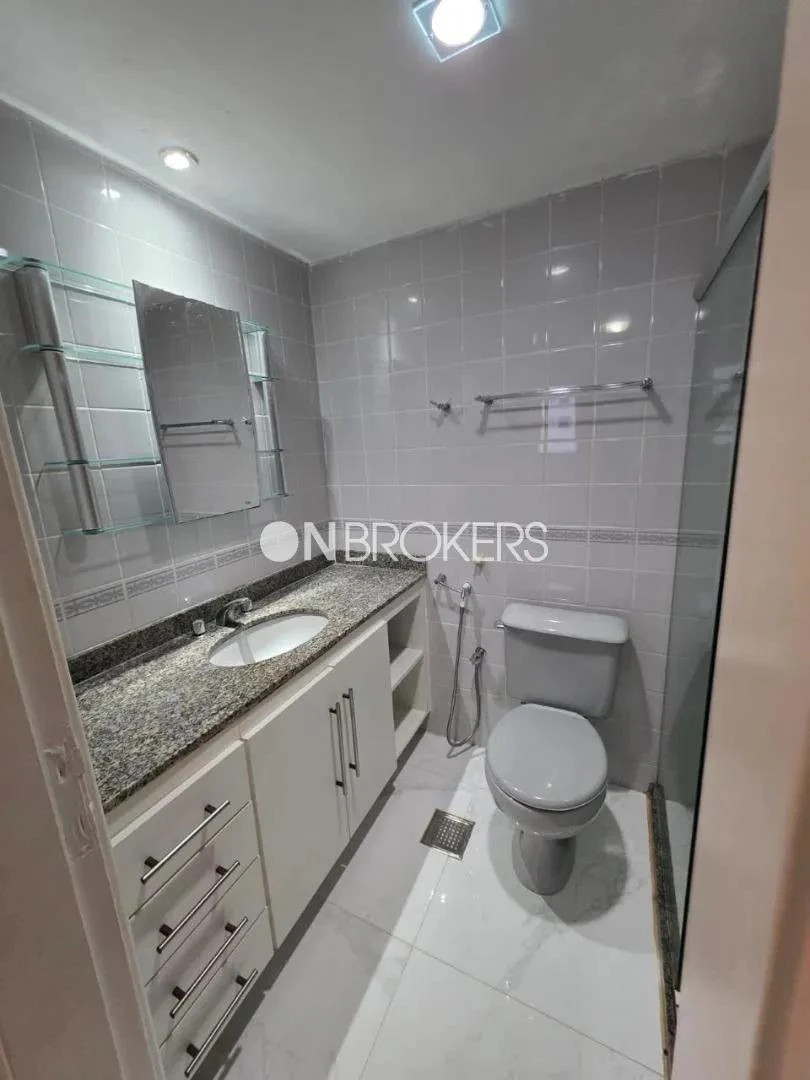 62 m² apartment with 2 bedrooms and balcony — photo 5