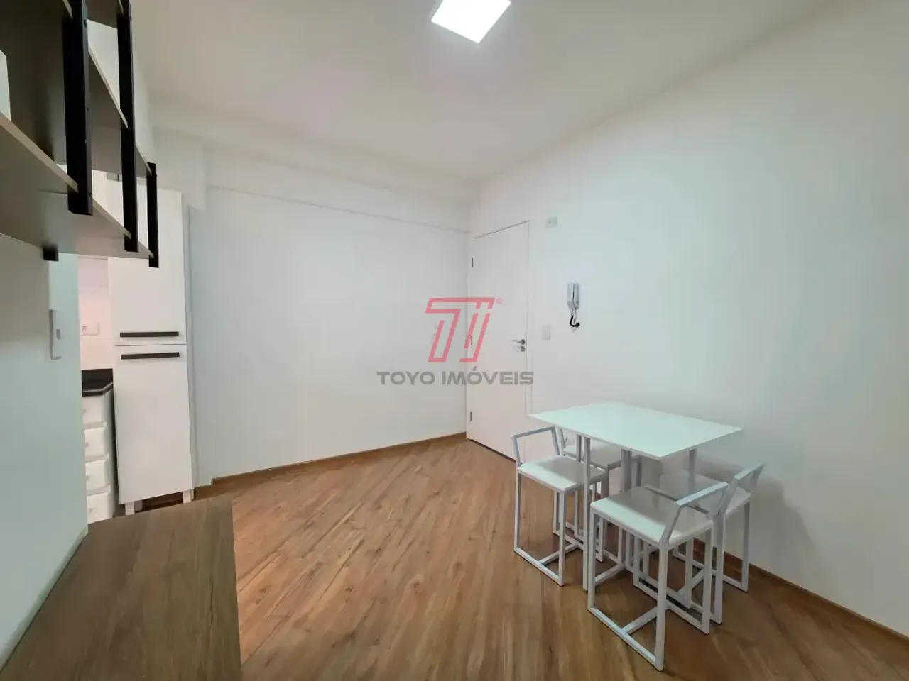 1-bedroom apartment with balcony, 52 m² — photo 8