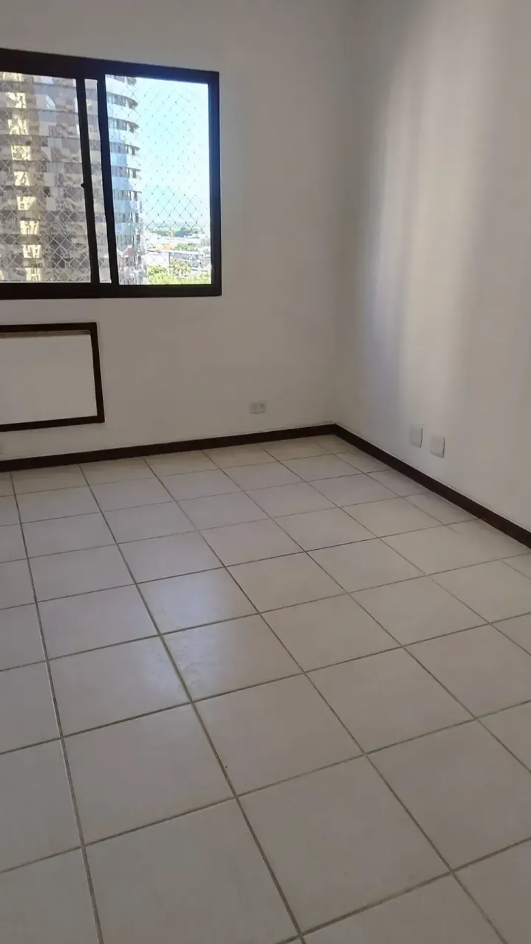 64 m² rental apartment with 2 bedrooms and balcony — photo 11