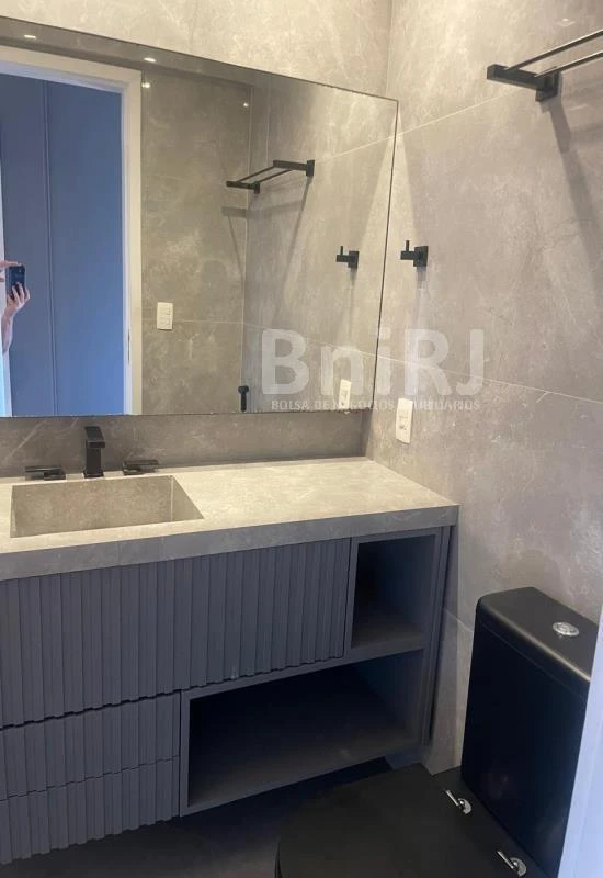 Furnished 190 m² apartment with 4 bedrooms and 4 parking — photo 46