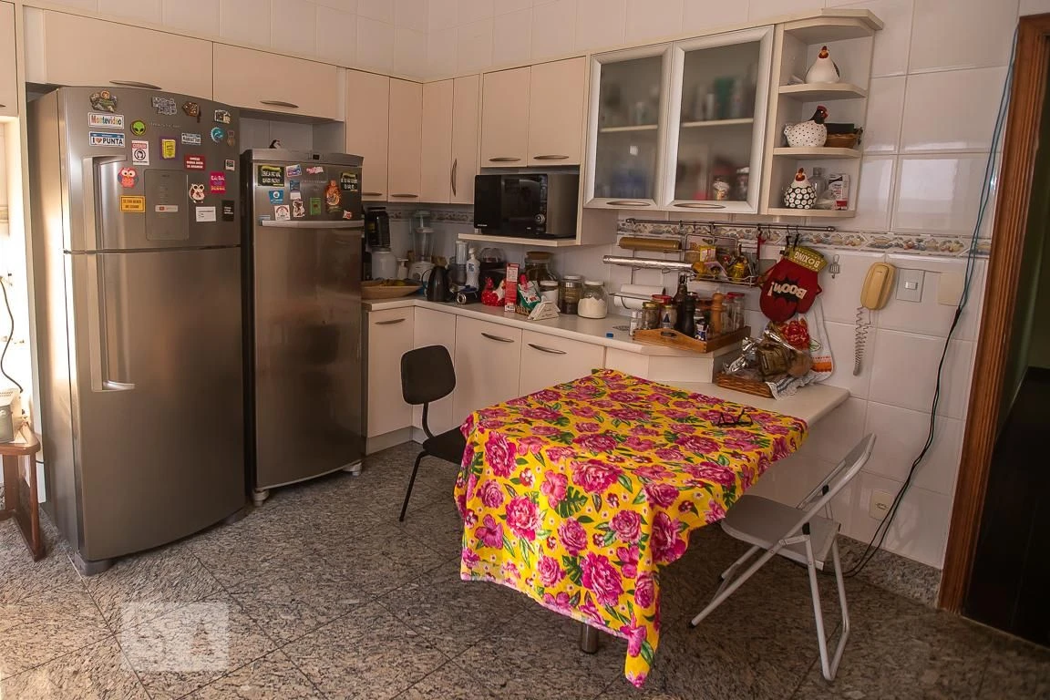 Furnished 3-bedroom apartment with private BBQ — photo 11