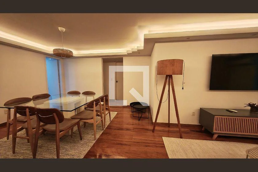 Washing machine in a 4-bedroom apartment, 205 m² — photo 16
