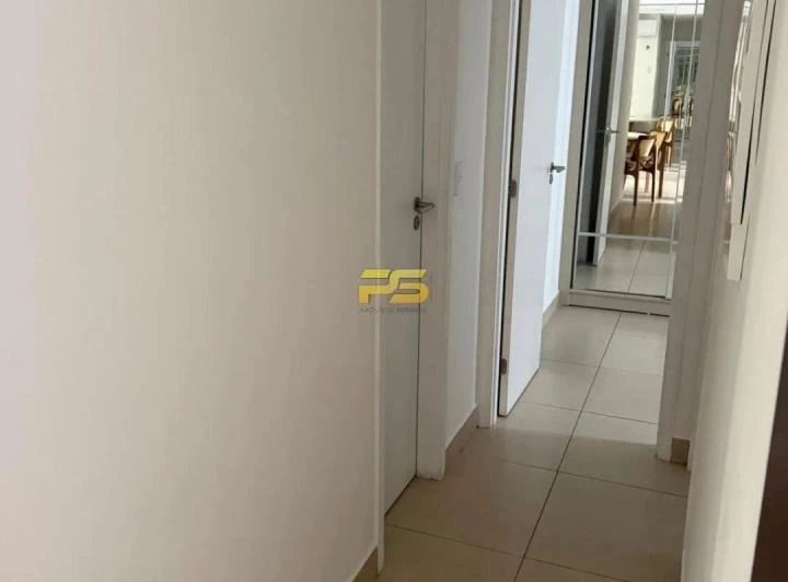 Furnished 58 m² apartment with 2 bedrooms and 2 baths — photo 7