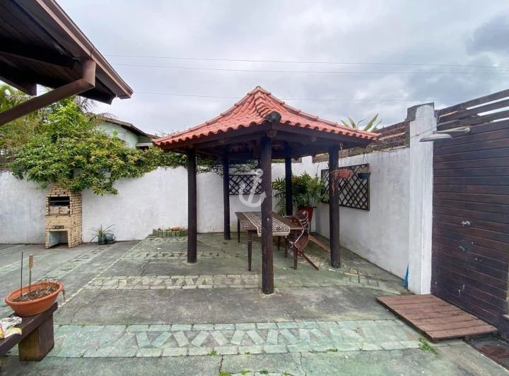 Unfurnished 210 m² house with 5 bedrooms and balcony grill — photo 6
