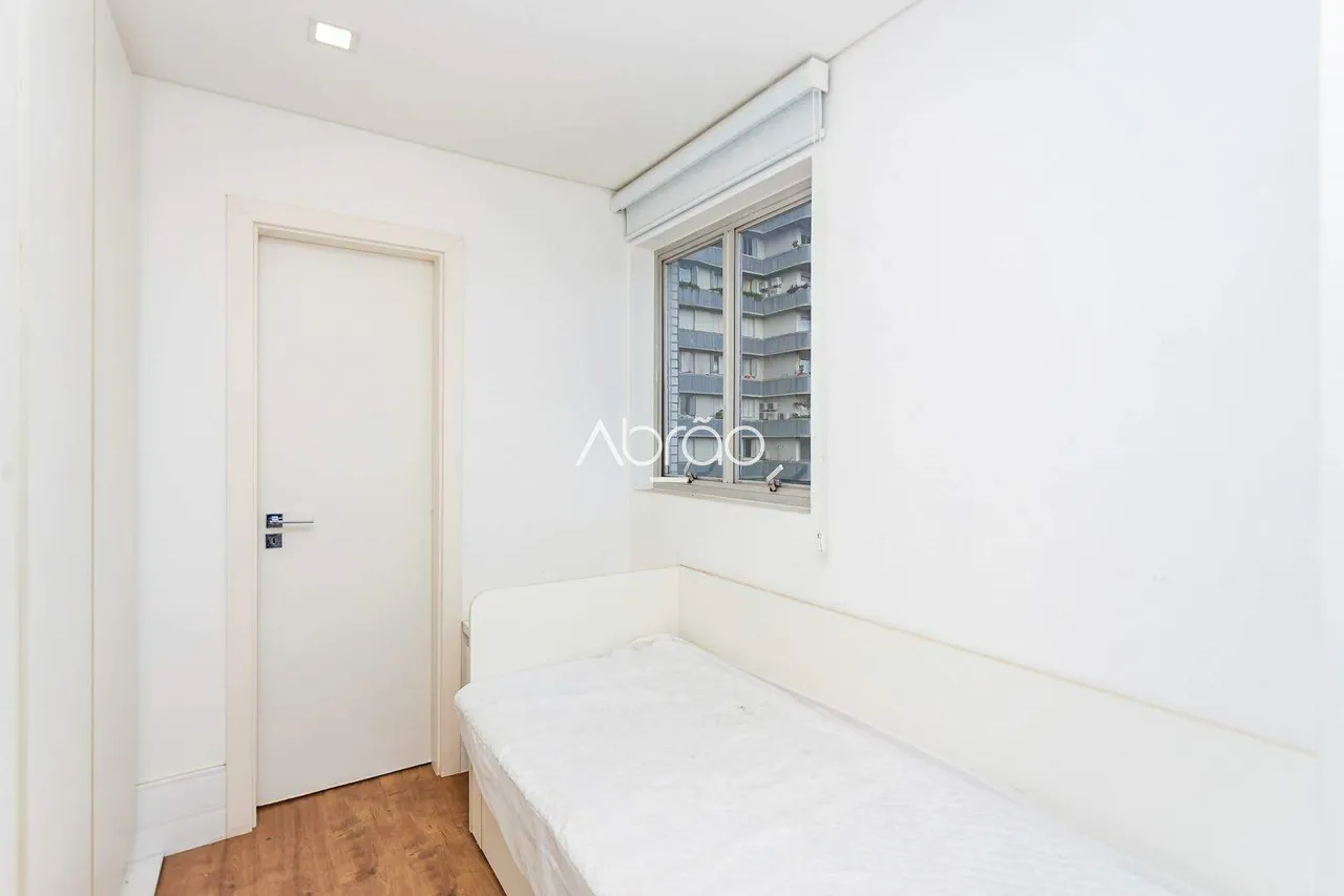 Apartment with 2 en-suite bedrooms and 256 m² — photo 20
