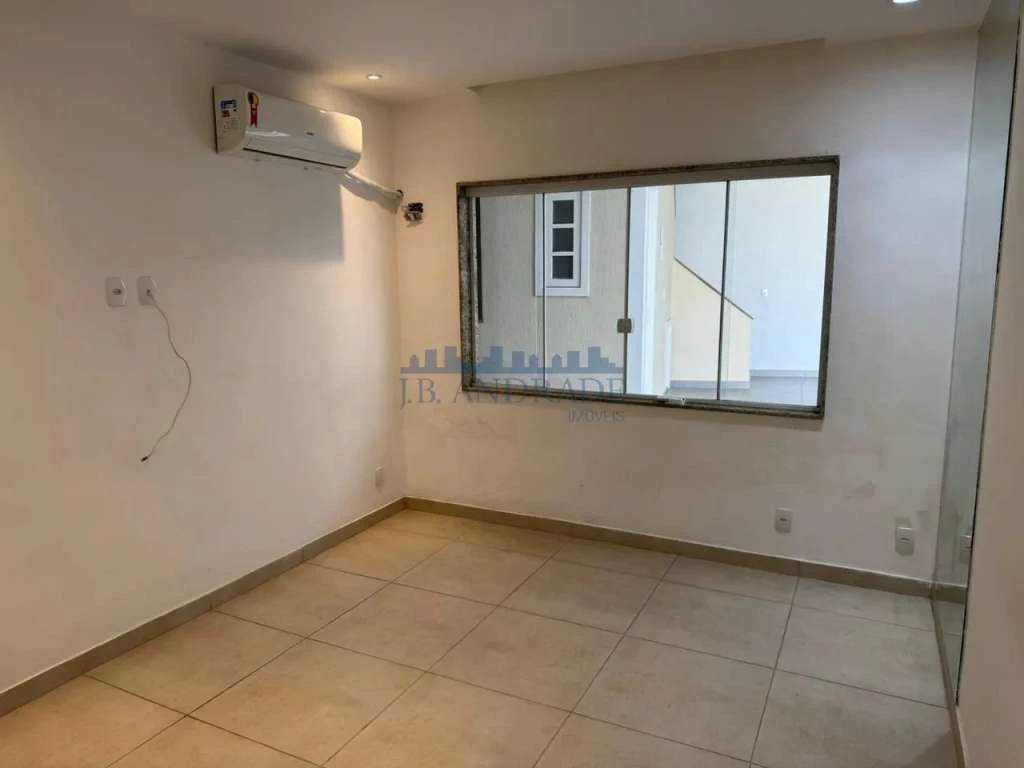 House with 3 bedrooms and private garden — photo 25