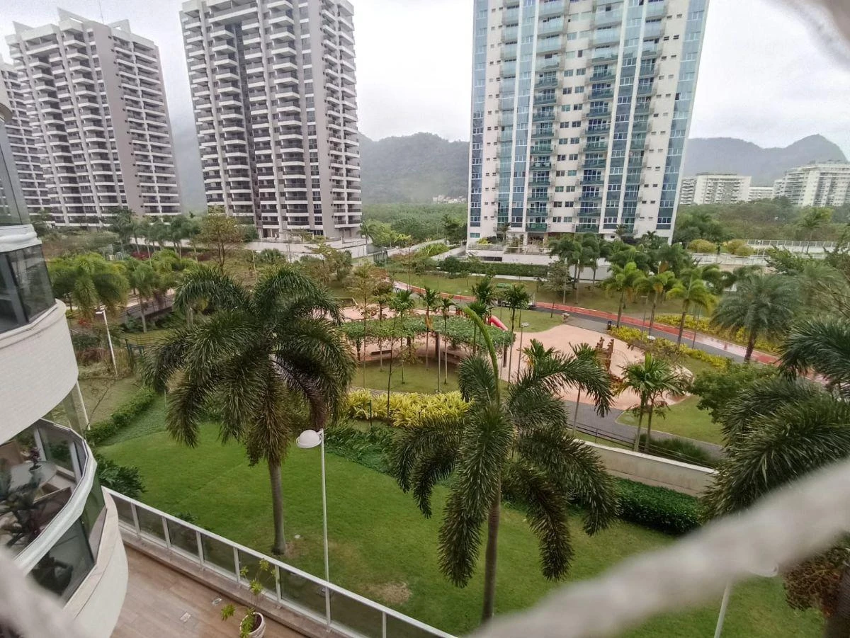 Furnished 85 m² apartment with en-suite and parking — photo 3