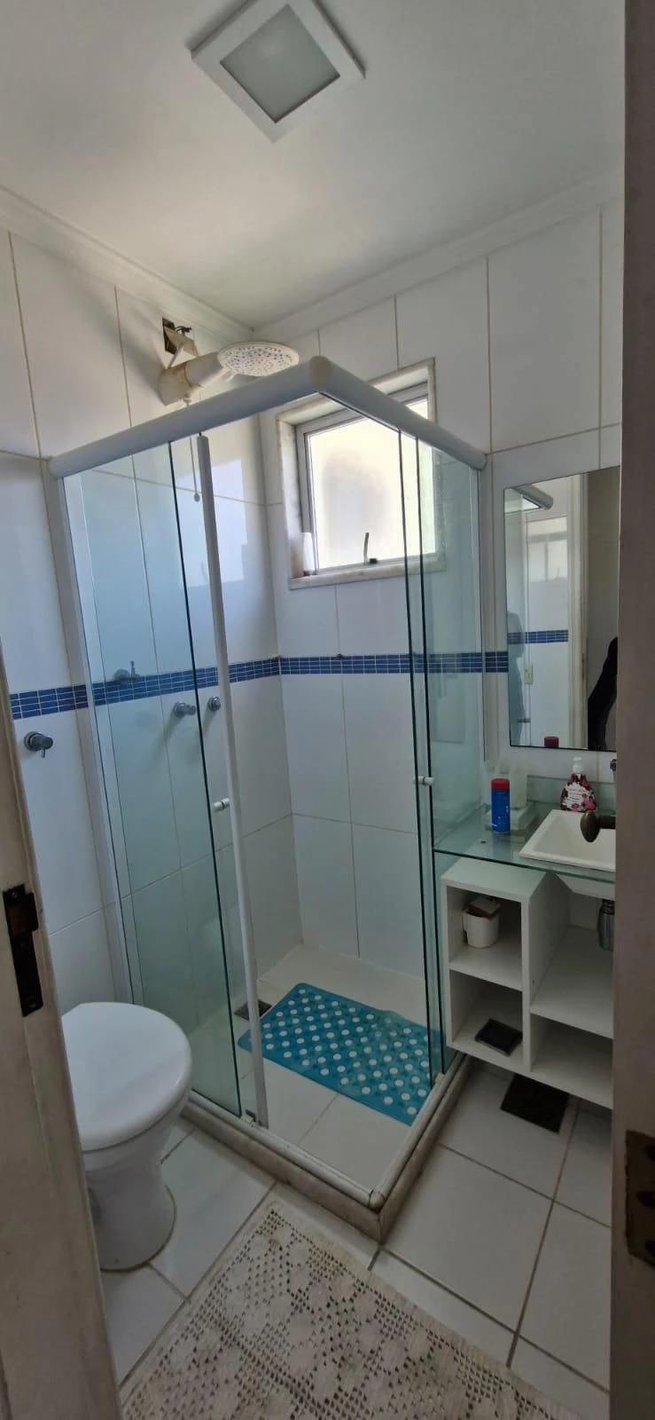 4-bedroom house with a private pool — photo 14