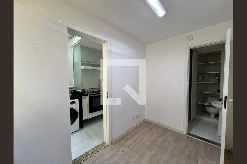 Washing machine in a 3-bedroom apartment, 101 m² — photo 44