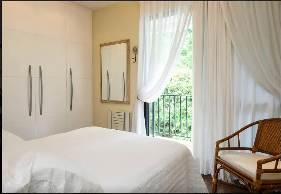 2-bedroom apartment with a park view — photo 3
