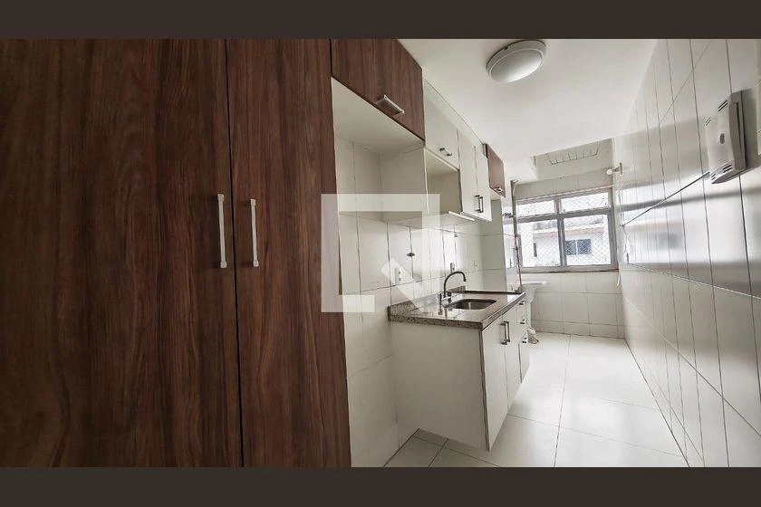 Apartment, 87 m², with a glass-enclosed balcony — photo 23
