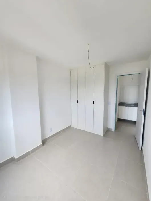 One-bedroom apartment with a mountain view in Rio de Janeiro — photo 4