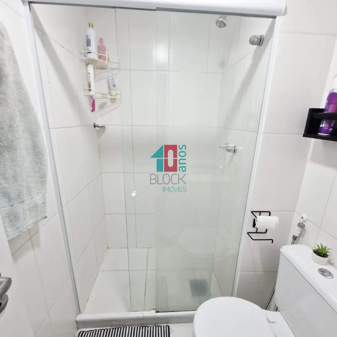 3-bedroom apartment in a building with a gym — photo 26