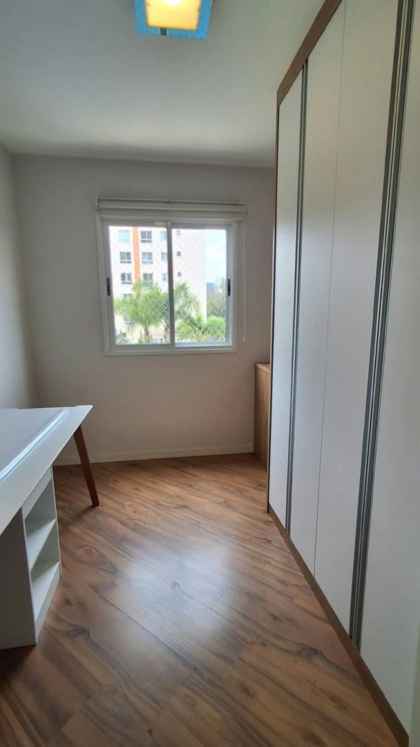 2-bedroom apartment with a home office in Curitiba — photo 5