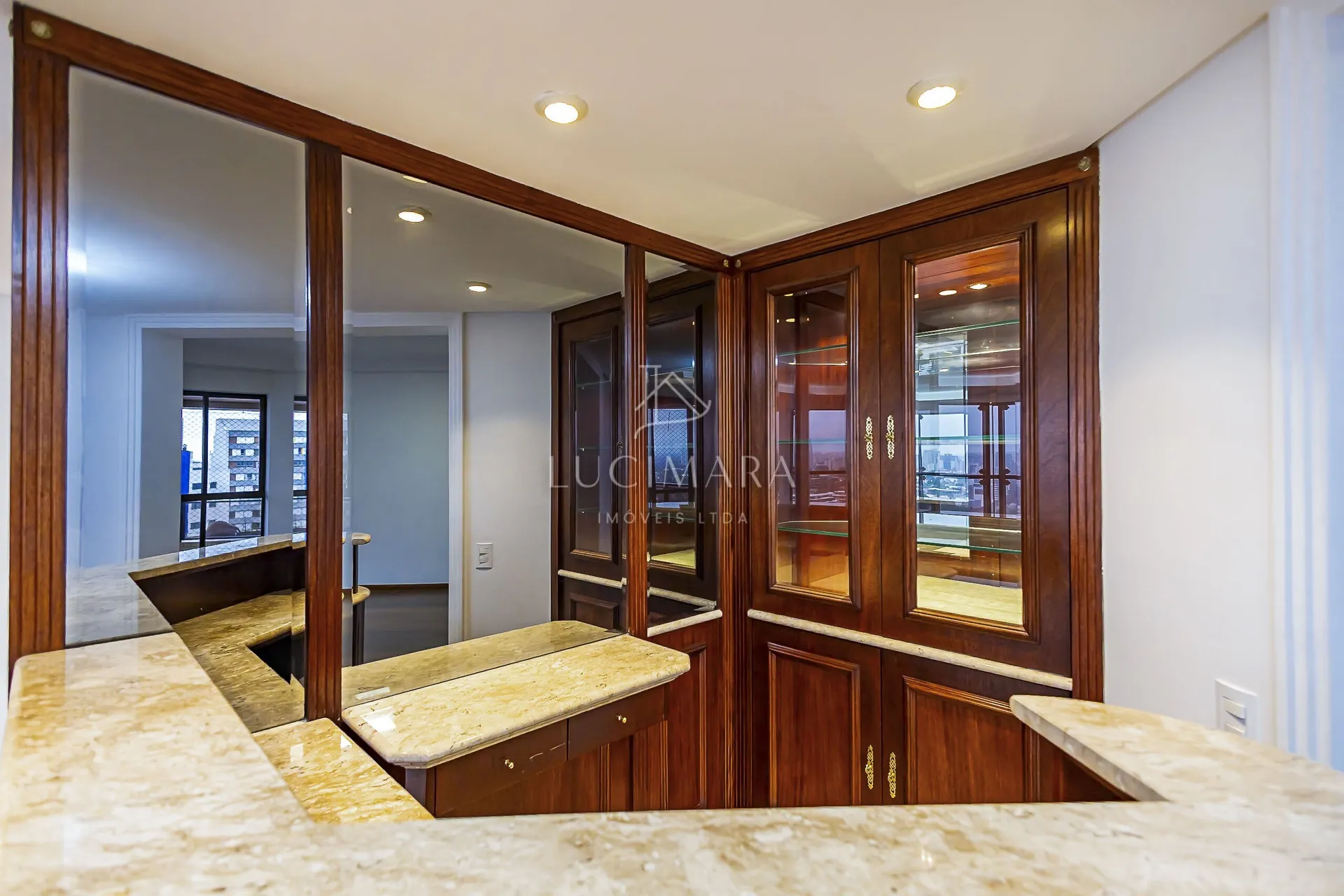 Незамеблированная квартира с 4 спальнями 427 м² — photo 16