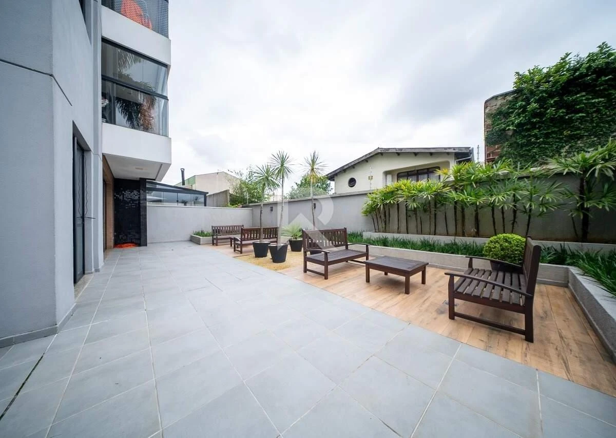 Furnished apartment, 150 m², with a glass-enclosed balcony — photo 27