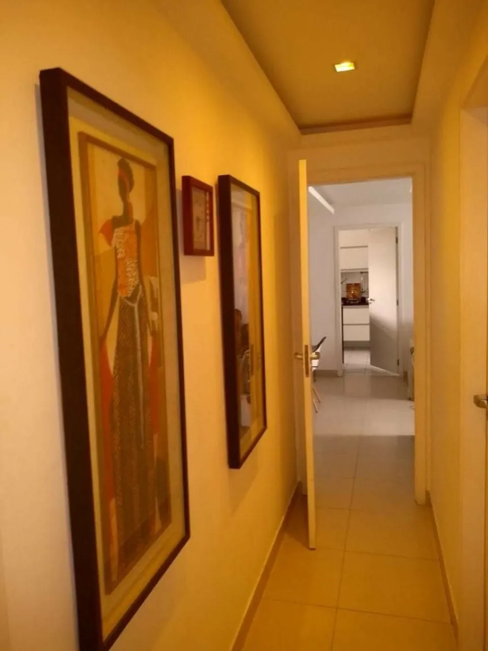 Unfurnished 3-bedroom apartment with gas kitchen — photo 14